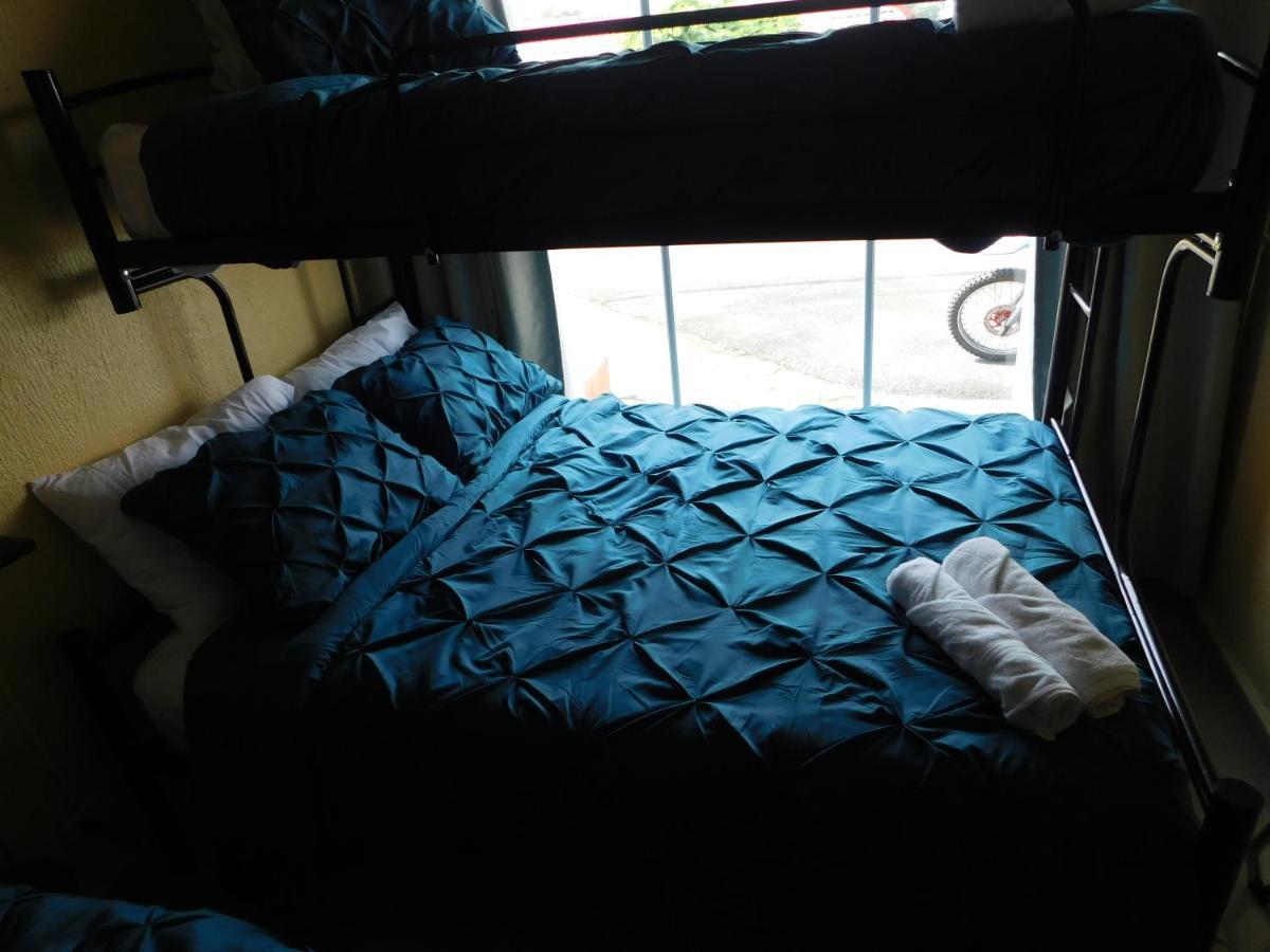 Condo Villa B27 Sleeps Five People - B28 Sleeps Six People - Price Includes Housekeeping Fees Not Taxes - Very Close To The Pool And Beach! Jaco Exterior photo